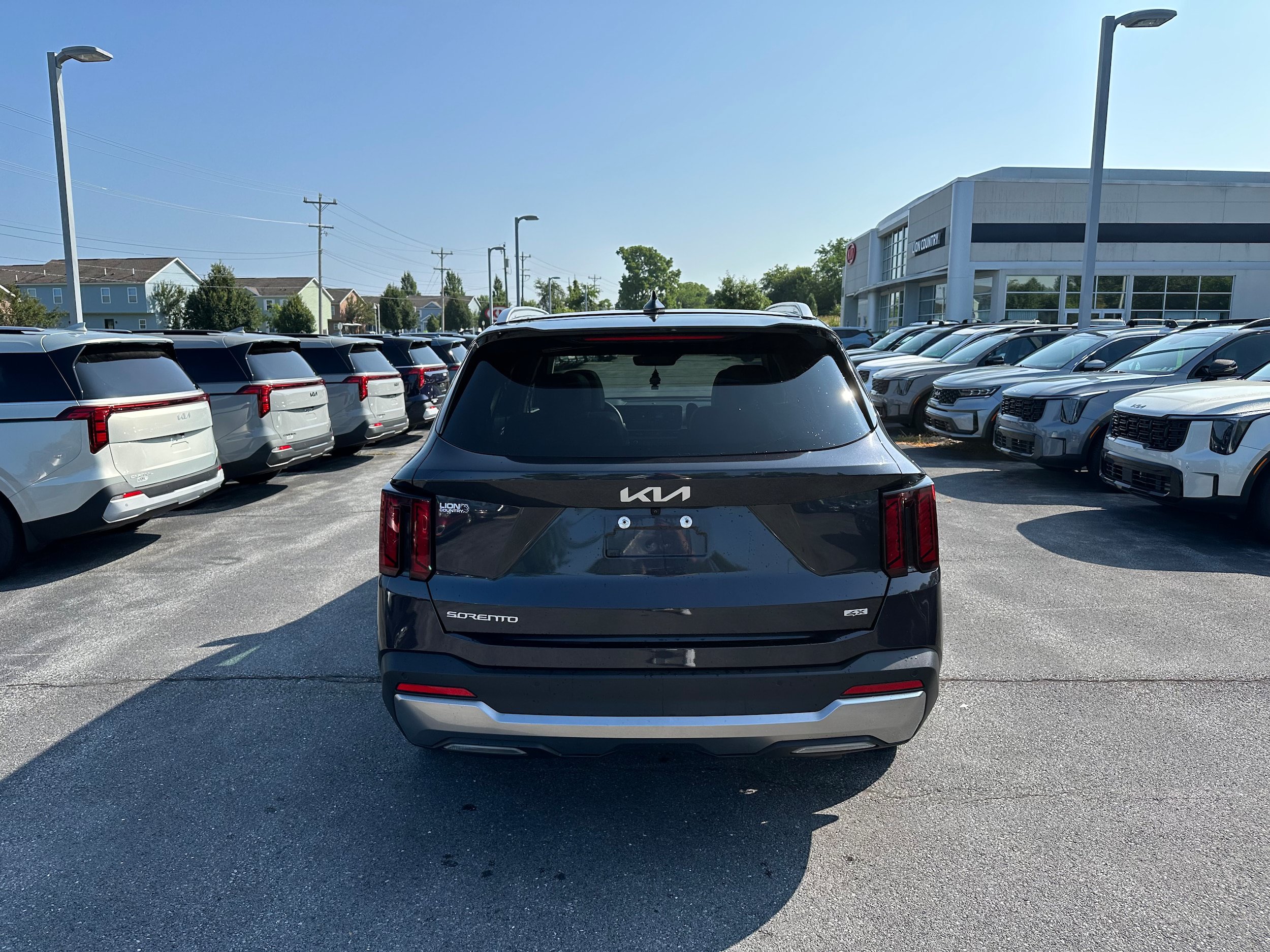 Used 2025 Kia Sorento EX w/ Panoramic Sunroof Package AWD/4WD image 6