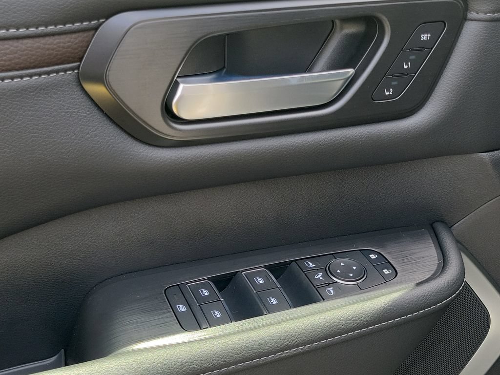 New 2026 Nissan Armada Platinum AWD/4WD image 27