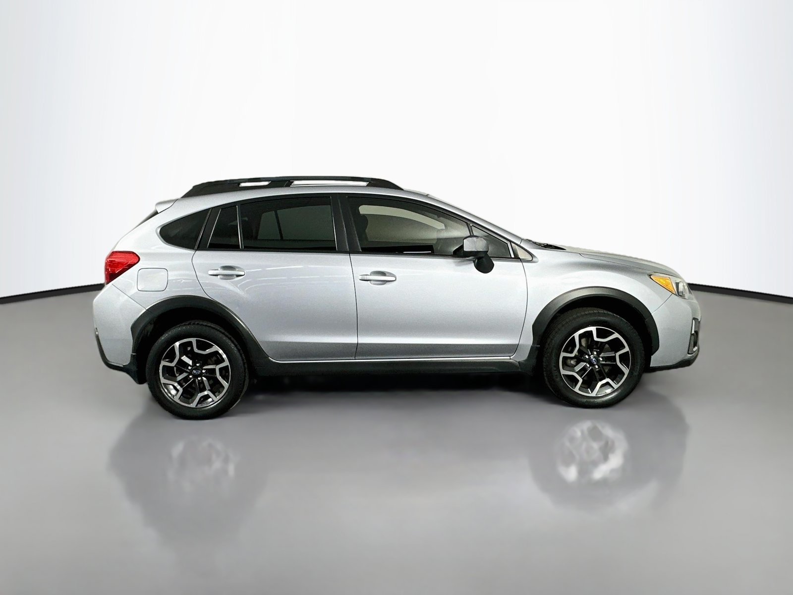 Used 2016 Subaru Crosstrek 2.0i Premium AWD/4WD image 9