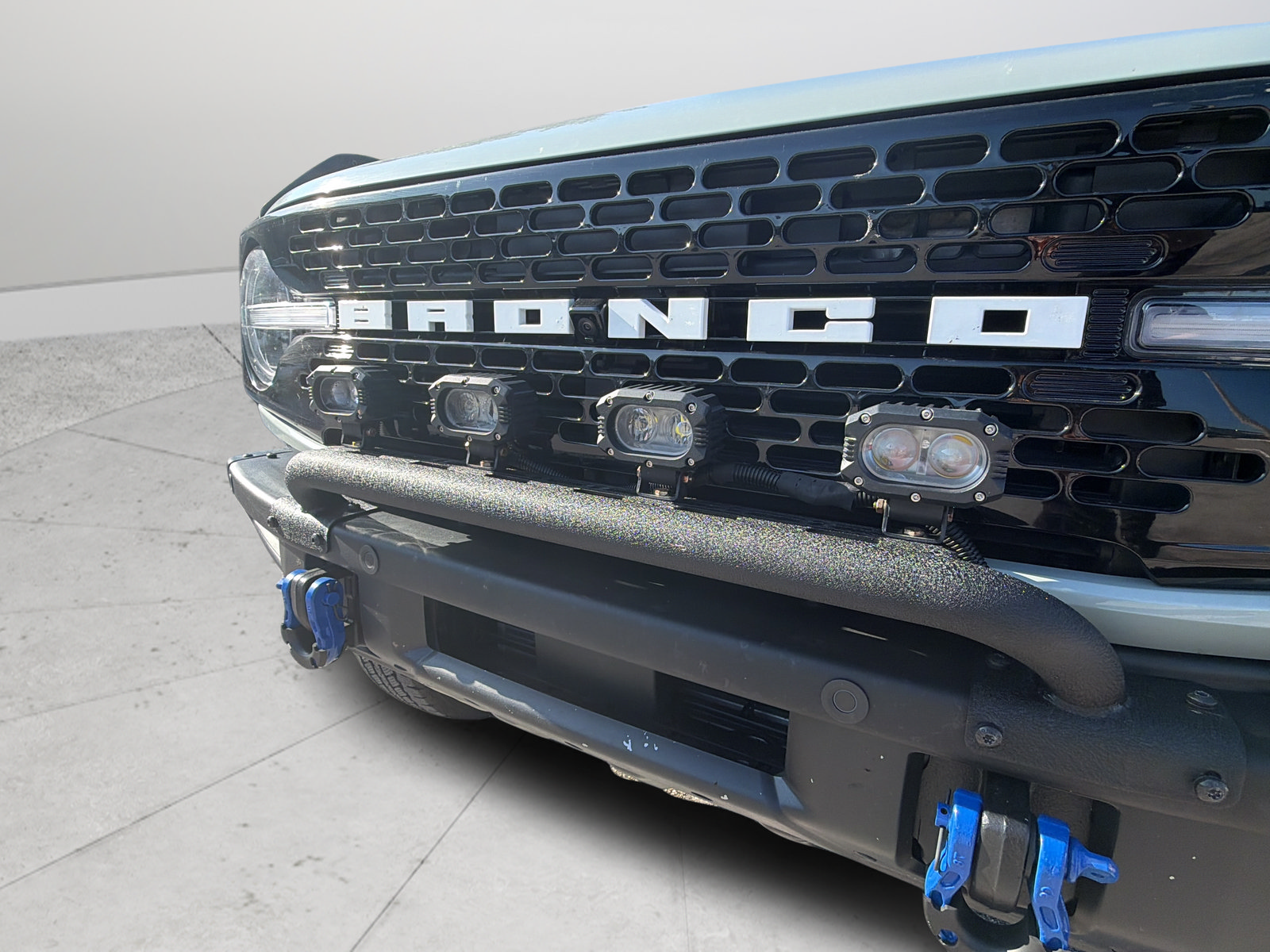 Used 2024 Ford Bronco Outer Banks AWD/4WD image 38