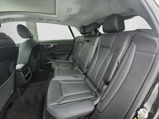 Used 2023 Audi Q8 Premium Plus AWD/4WD image 22