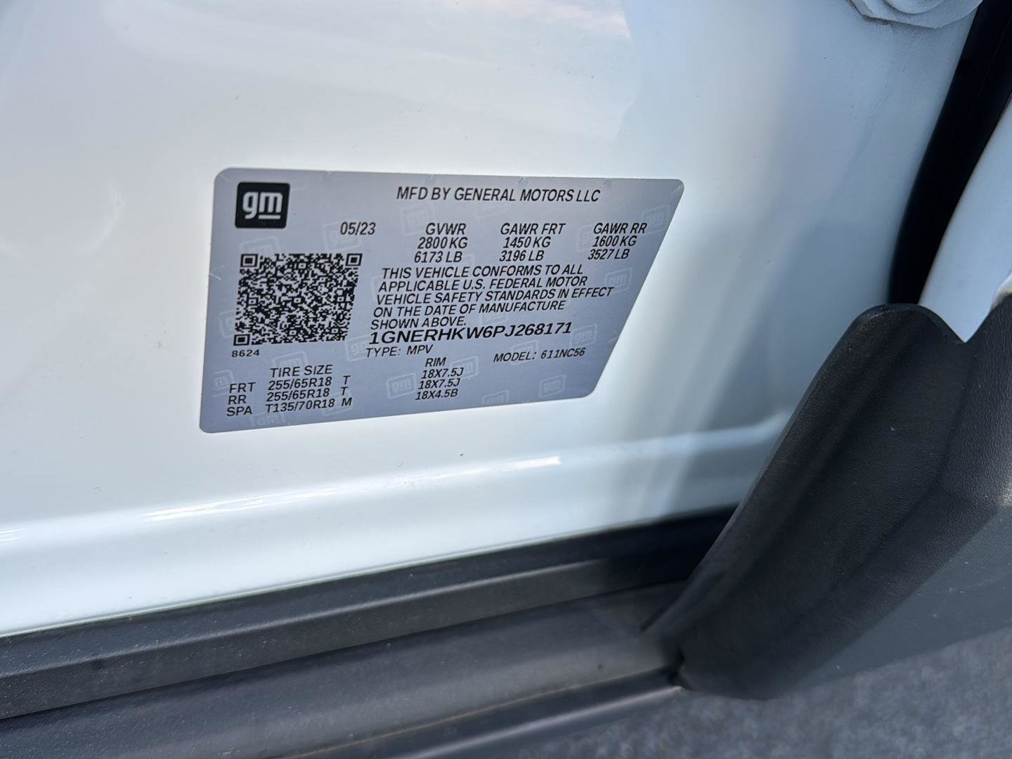 Used 2023 Chevrolet Traverse LT image 35