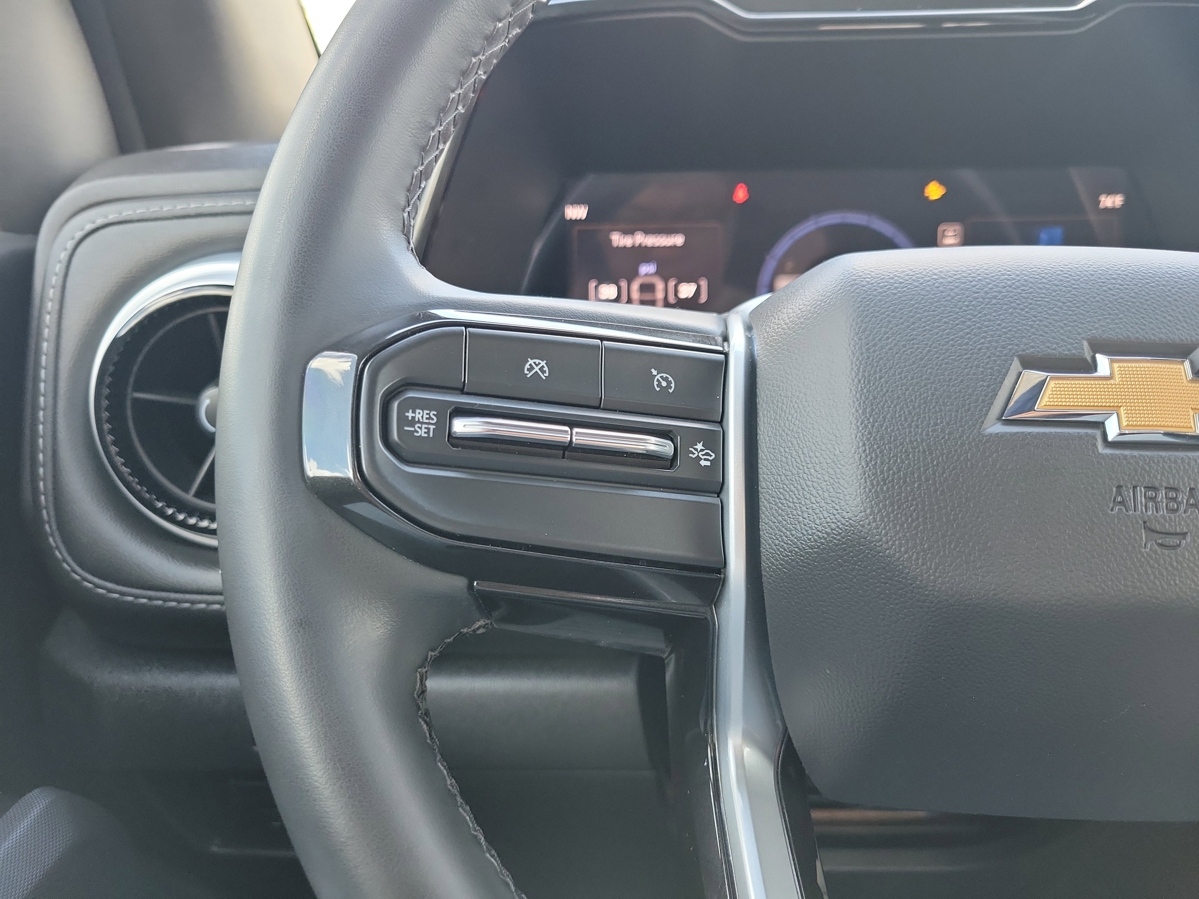 Certified 2024 Chevrolet Colorado LT w/ LT Convenience Package II image 28