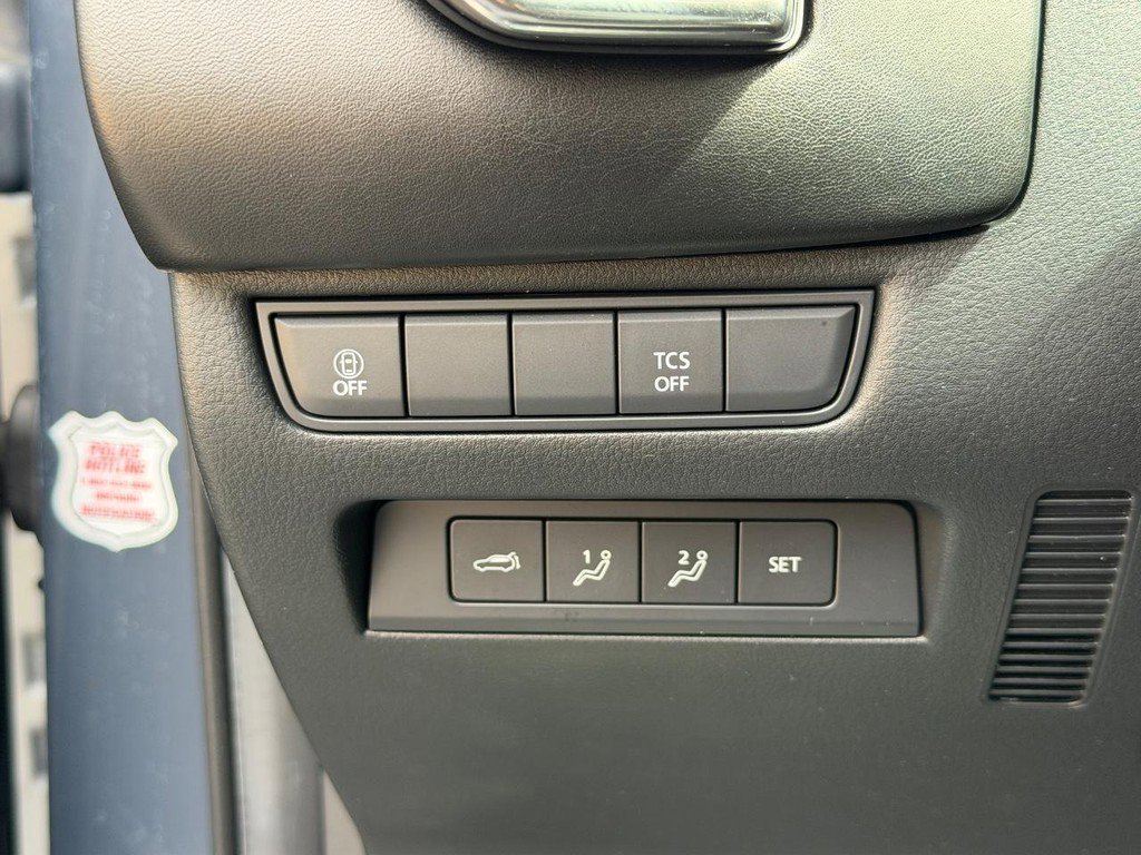 Used 2025 MAZDA CX-50 AWD 2.5 S w/ Premium Plus Pkg image 16