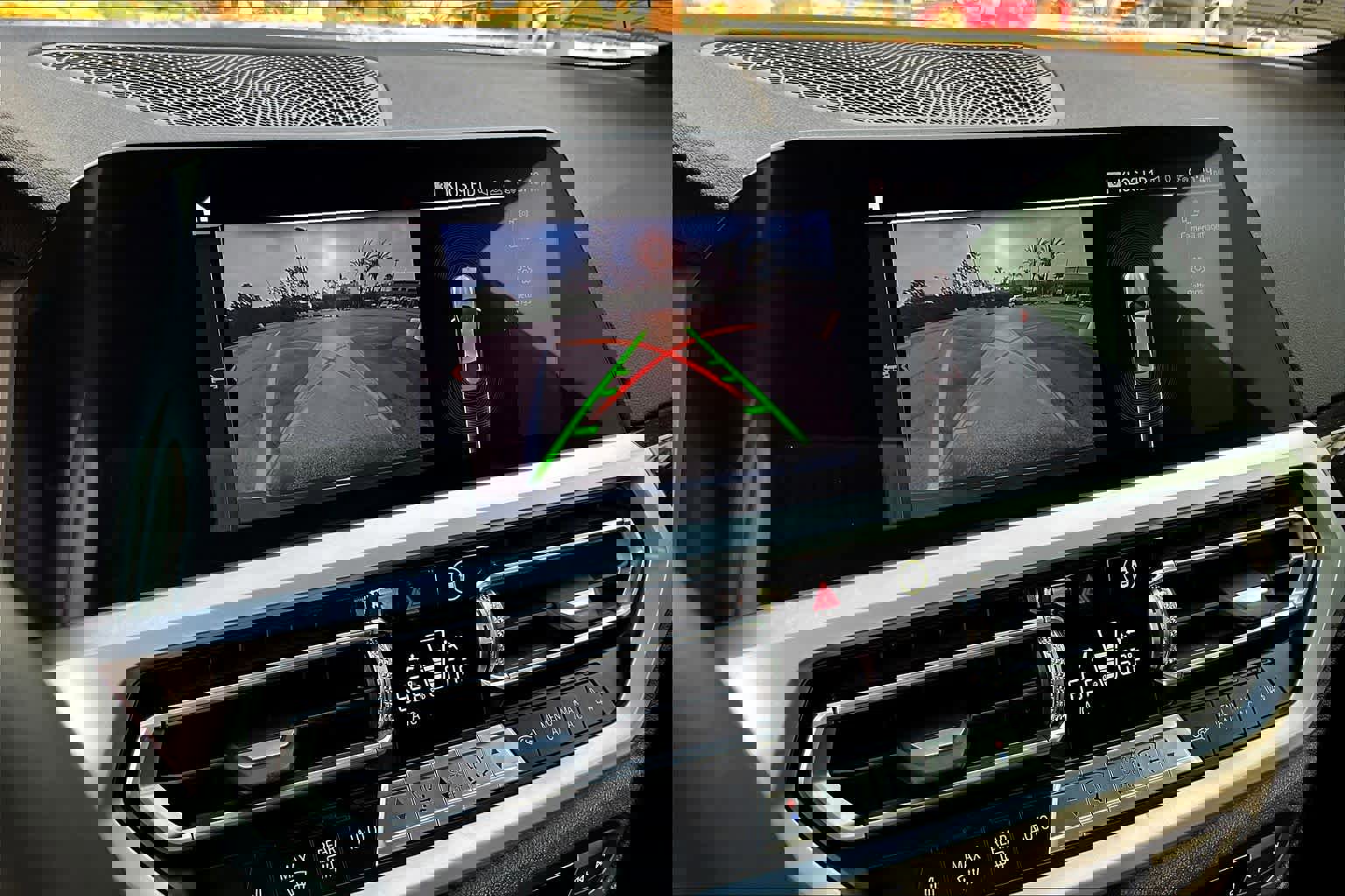 Used 2019 BMW 330i Sedan w/ Convenience Package image 25