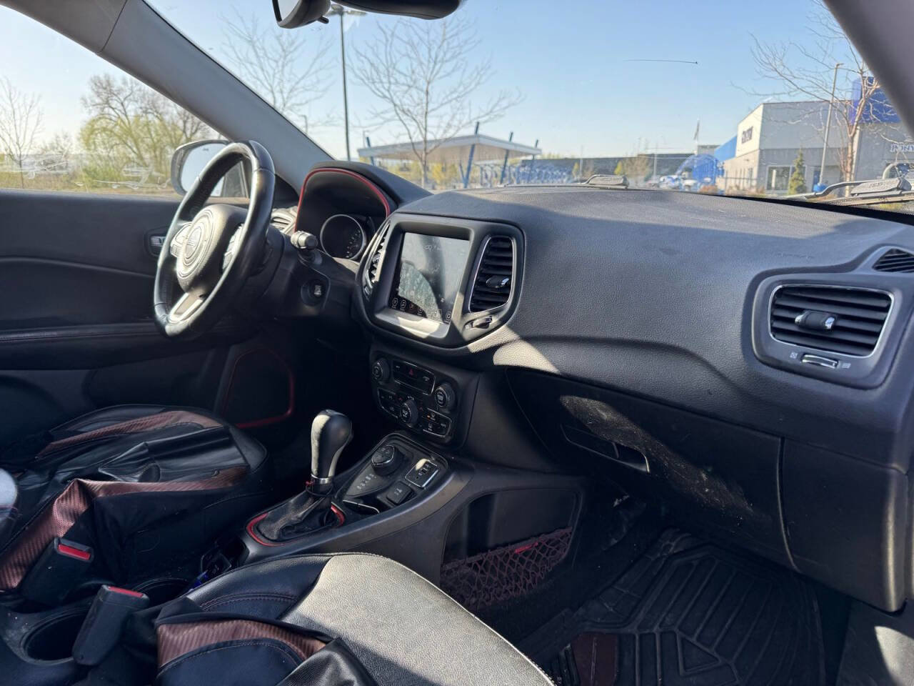 Used 2020 Jeep Compass Trailhawk AWD/4WD image 17