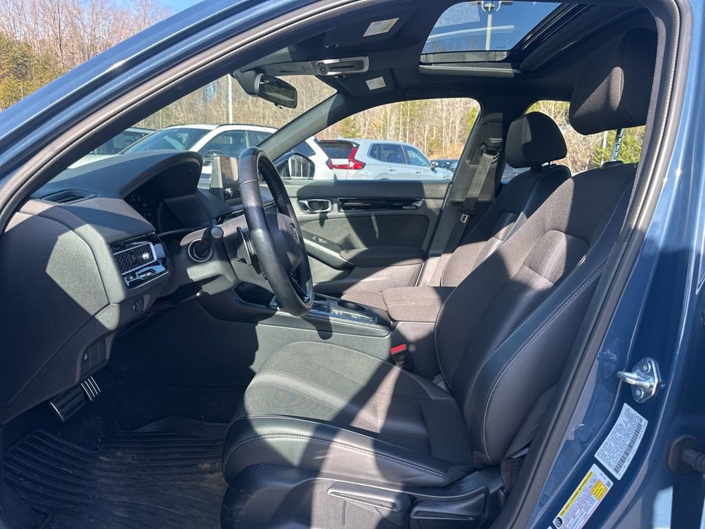 Certified 2025 Honda Civic Sport image 12