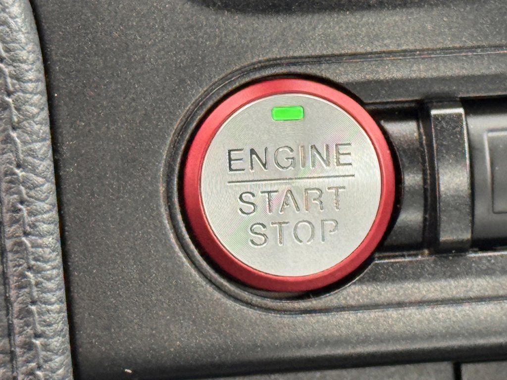 Certified 2019 Ford Mustang Coupe image 26