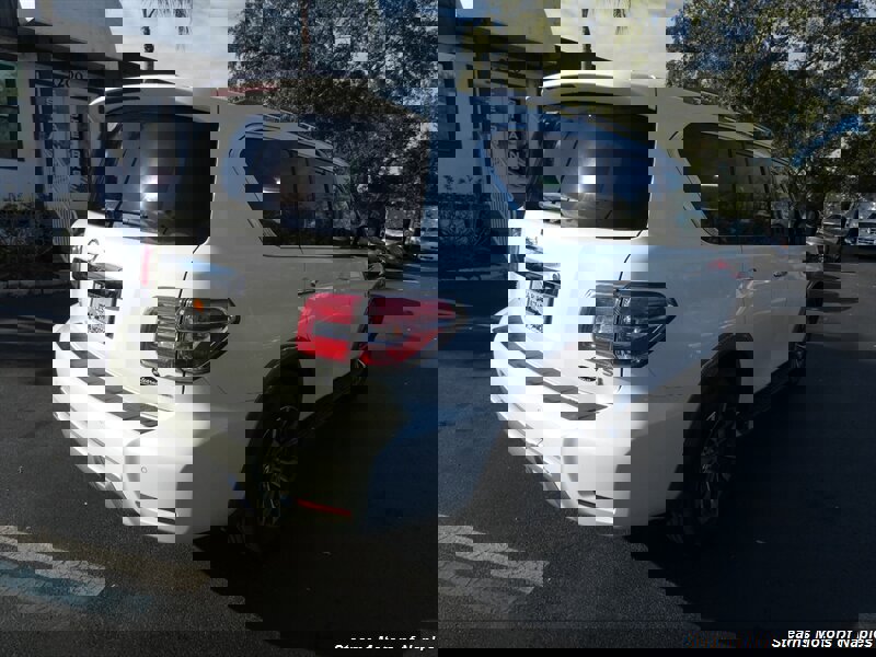 Used 2018 Nissan Armada SL w/ Premium Package image 11