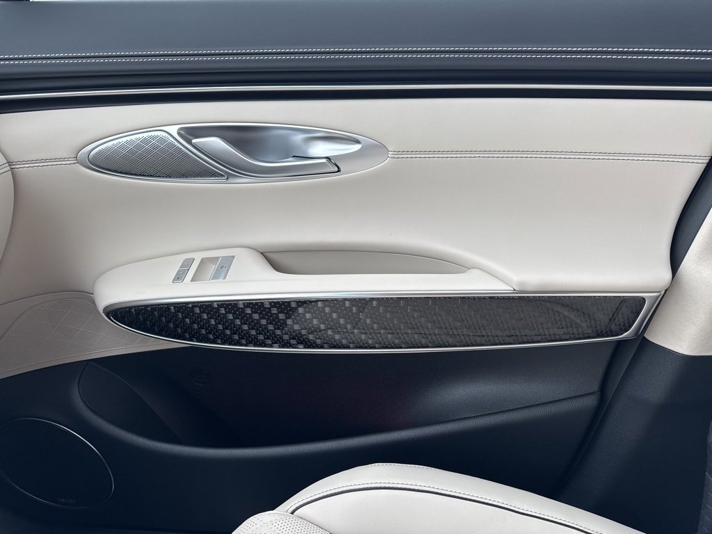 New 2025 Genesis GV70 3.5T Sport w/ Sport Prestige Package image 36