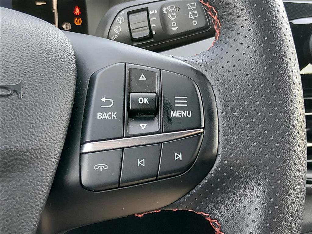 Used 2025 Ford Escape ST-Line AWD/4WD image 23