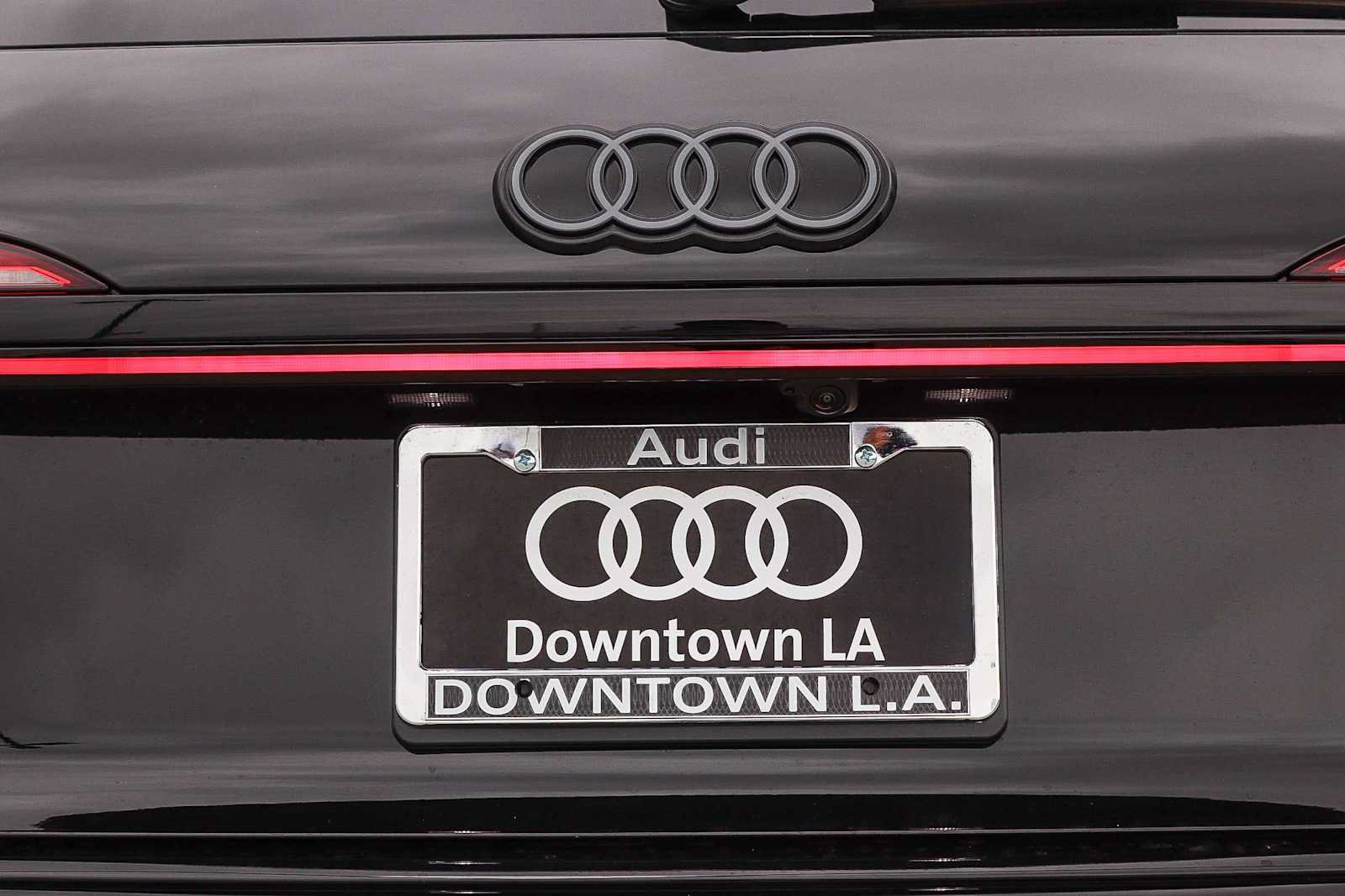 New 2026 Audi Q3 quattro 2.0T AWD/4WD image 11