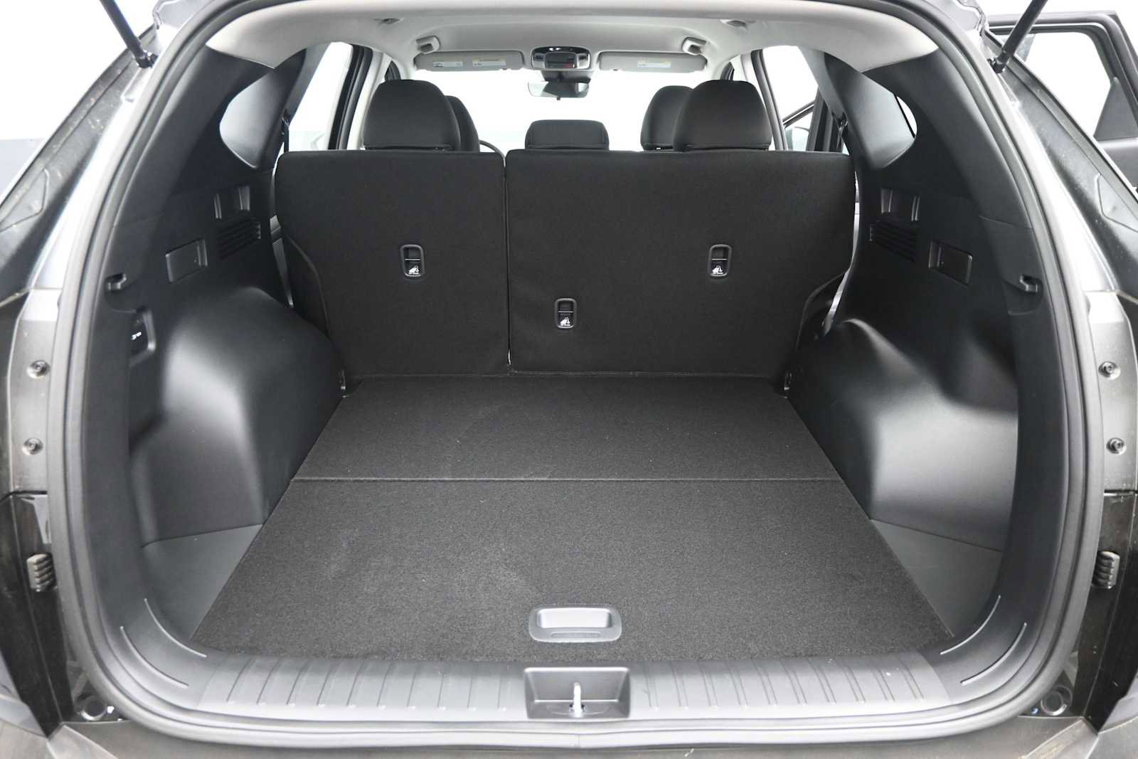 New 2026 Hyundai Venue SEL FWD image 14