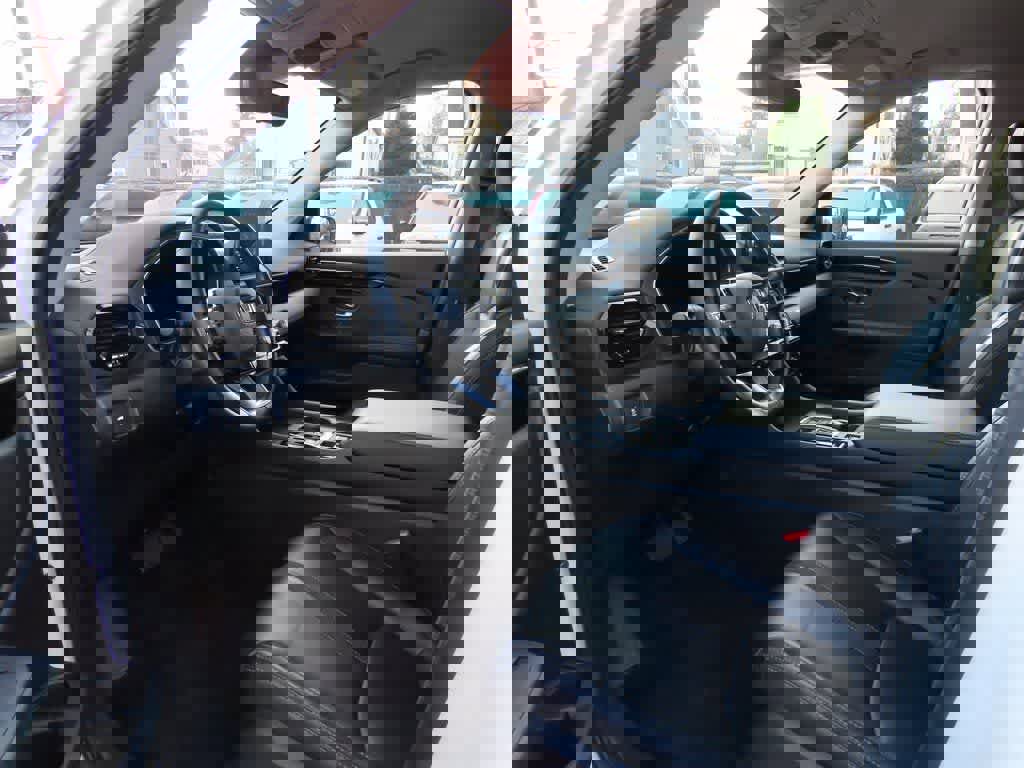 Certified 2024 Honda Pilot EX-L image 2