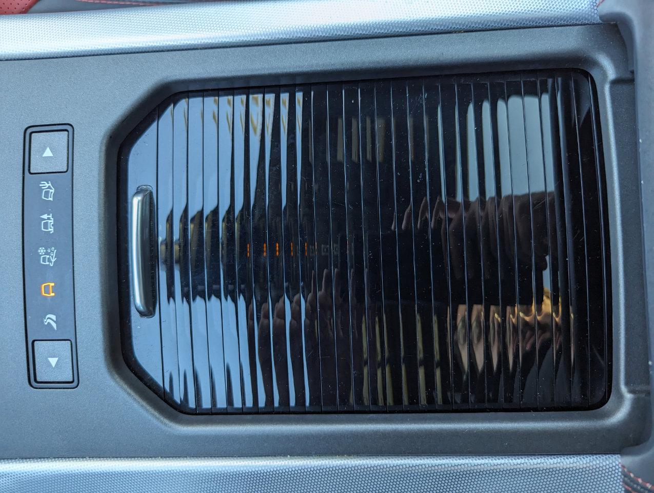 Used 2017 Land Rover Range Rover Evoque HSE Dynamic image 25