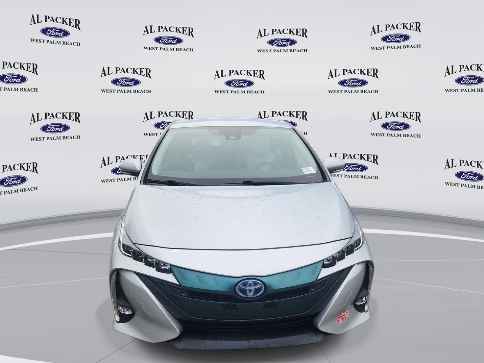 Used 2017 Toyota Prius Prime Advanced FWD image 9