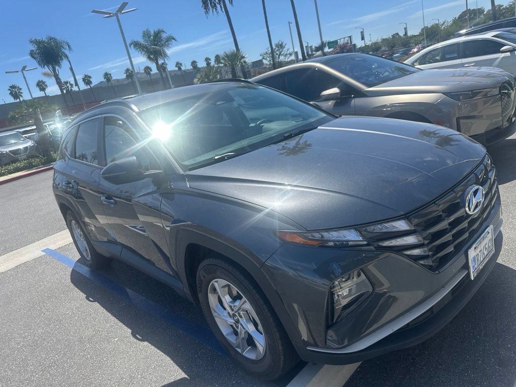Used 2022 Hyundai Tucson SEL FWD image 1