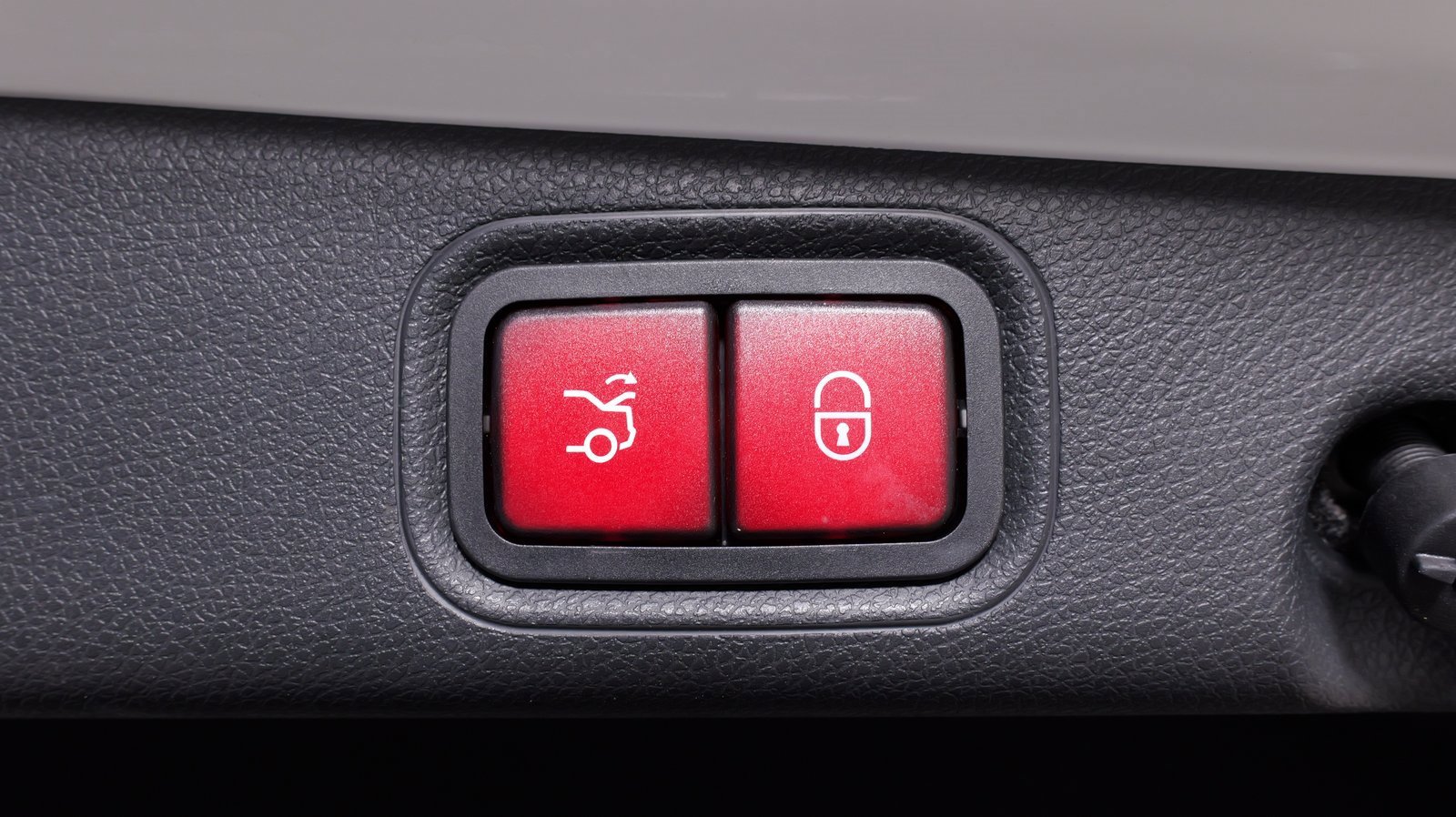 Used 2021 Mercedes-Benz E 350 Sedan image 75