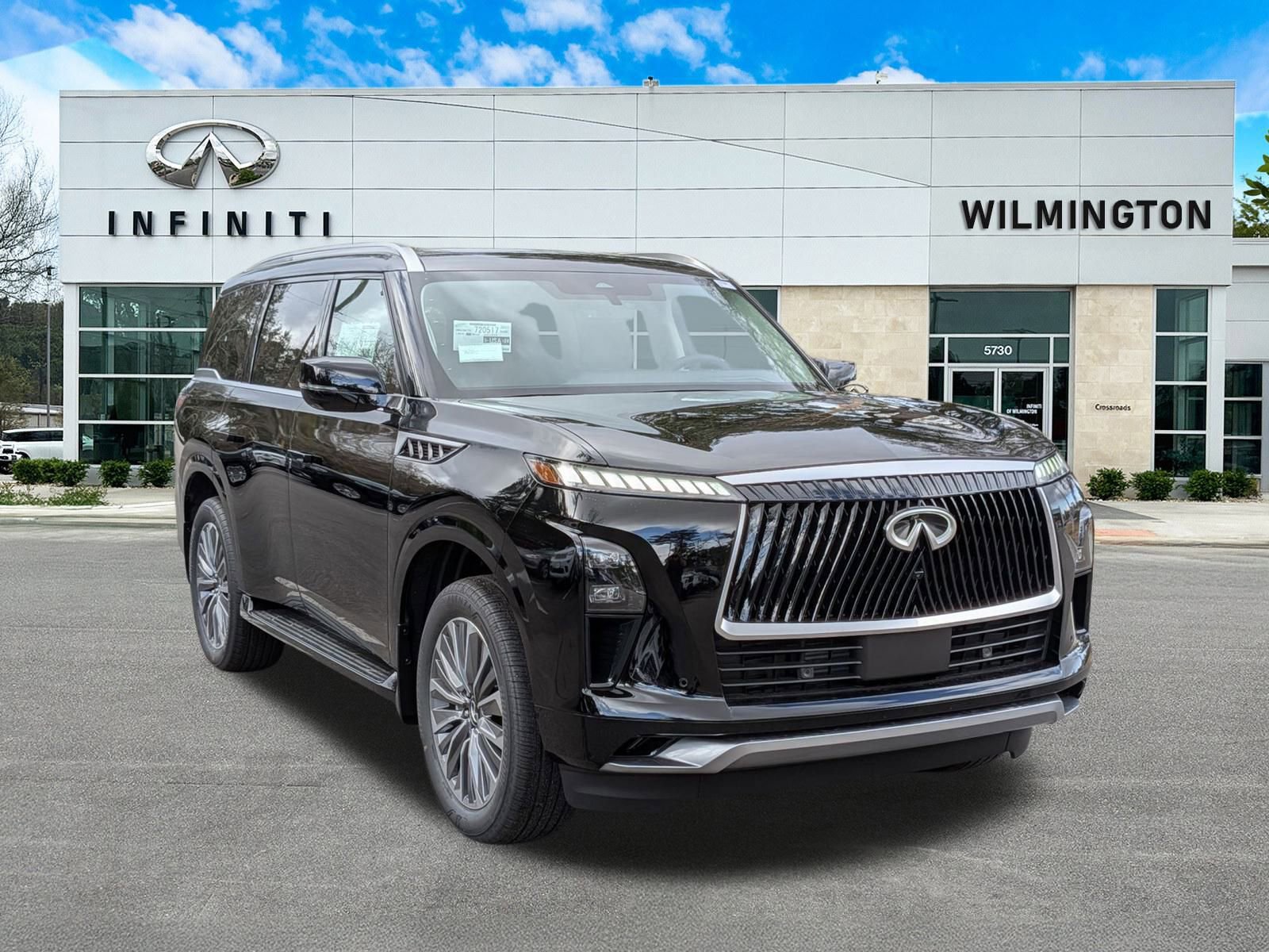 New 2026 INFINITI QX80 Luxe w/ Cargo Package image 1