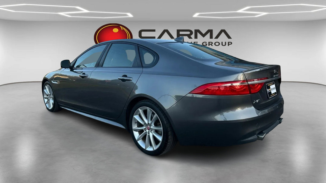 Used 2016 Jaguar XF R-Sport image 3