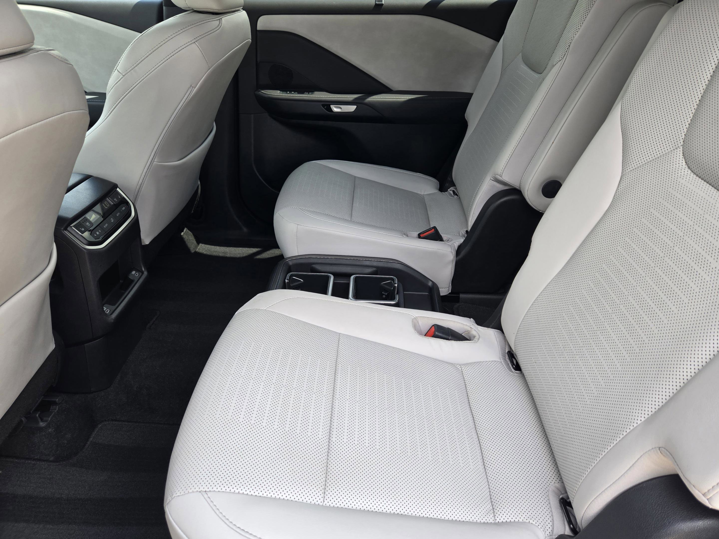 Used 2025 Lexus TX 350 AWD w/ Technology Package image 28