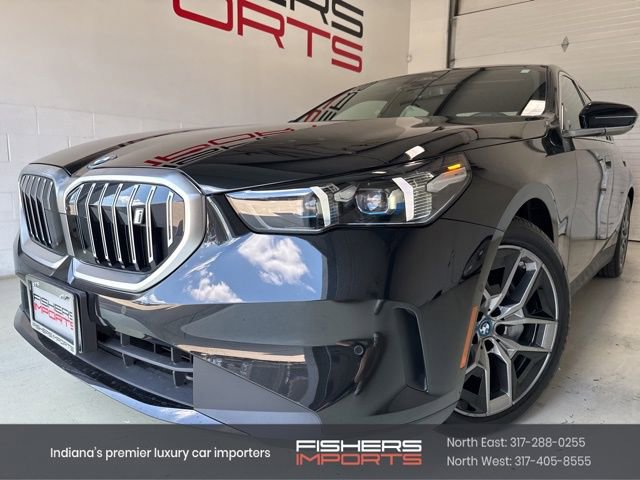 Used 2025 BMW i5 xDrive40 w/ Premium Package image 1