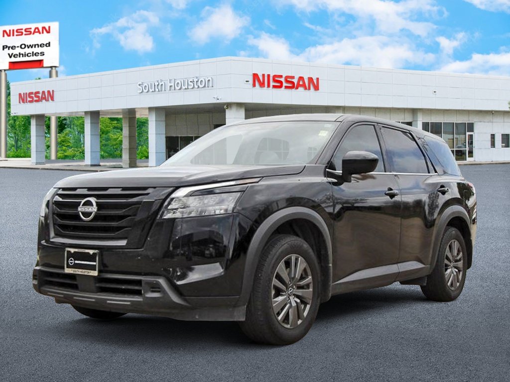 Certified 2024 Nissan Pathfinder S FWD image 2