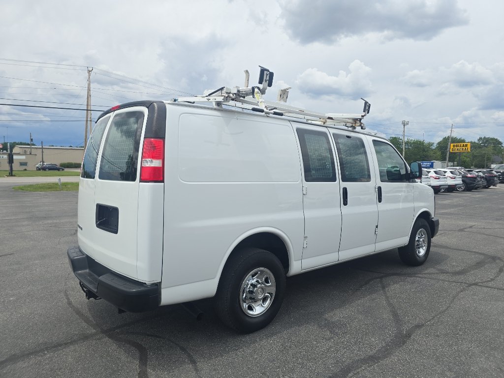 Used 2015 Chevrolet Express 2500 RWD image 6