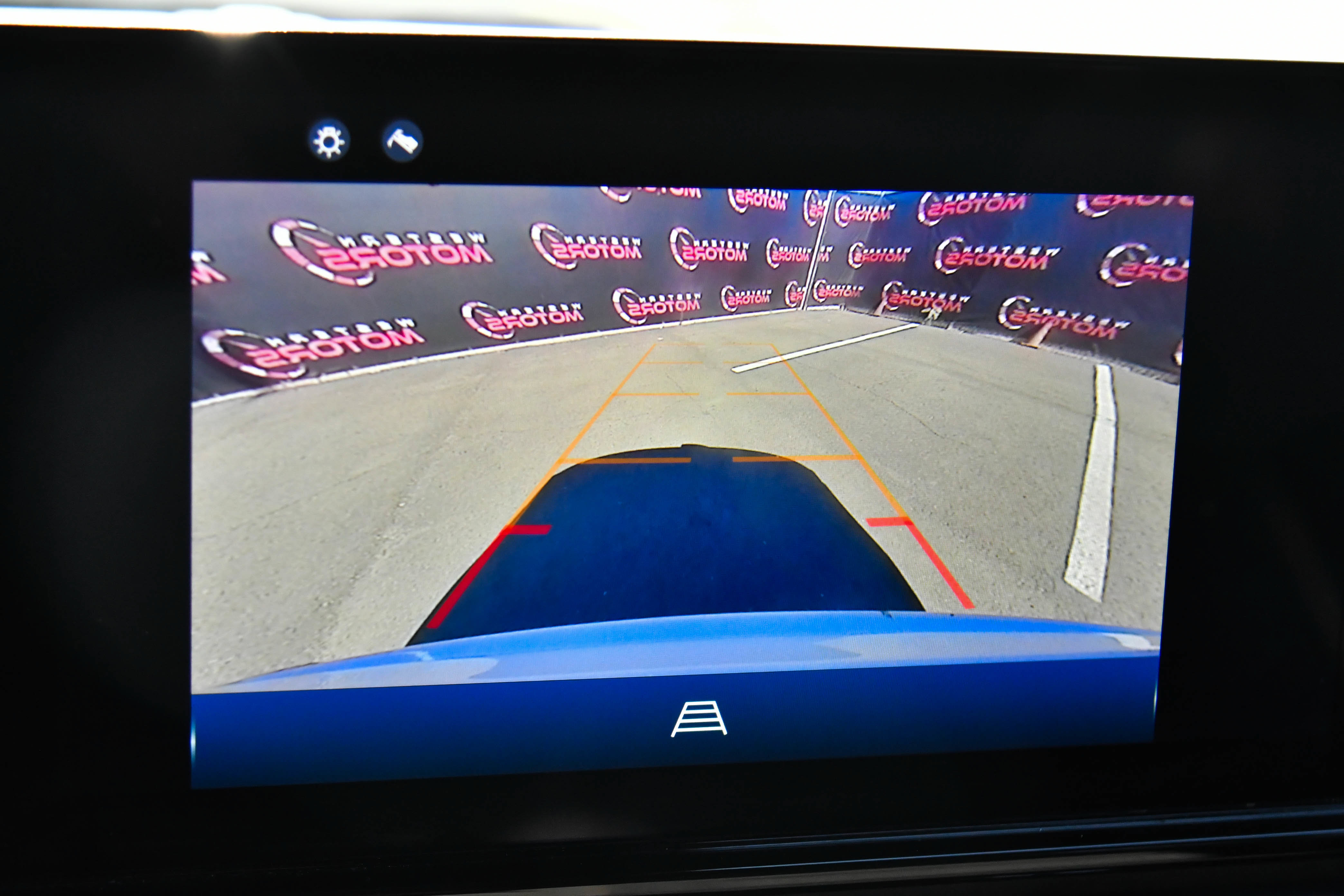 Used 2024 Honda Prologue EX image 19