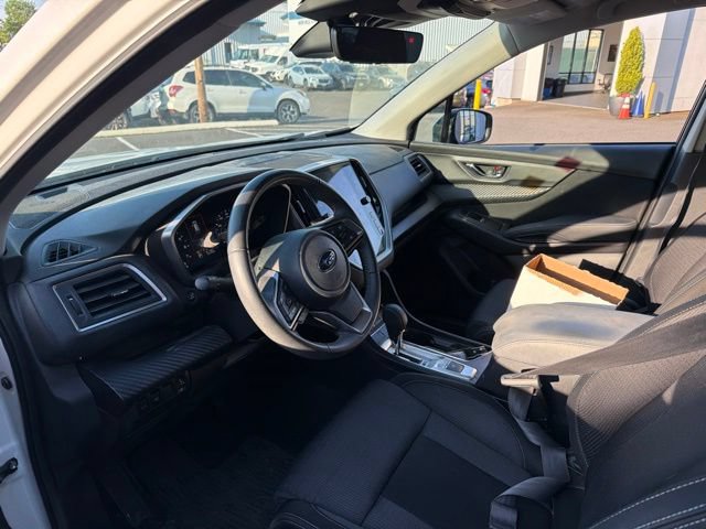 Used 2023 Subaru Ascent Premium w/ Convenience Package AWD/4WD image 4