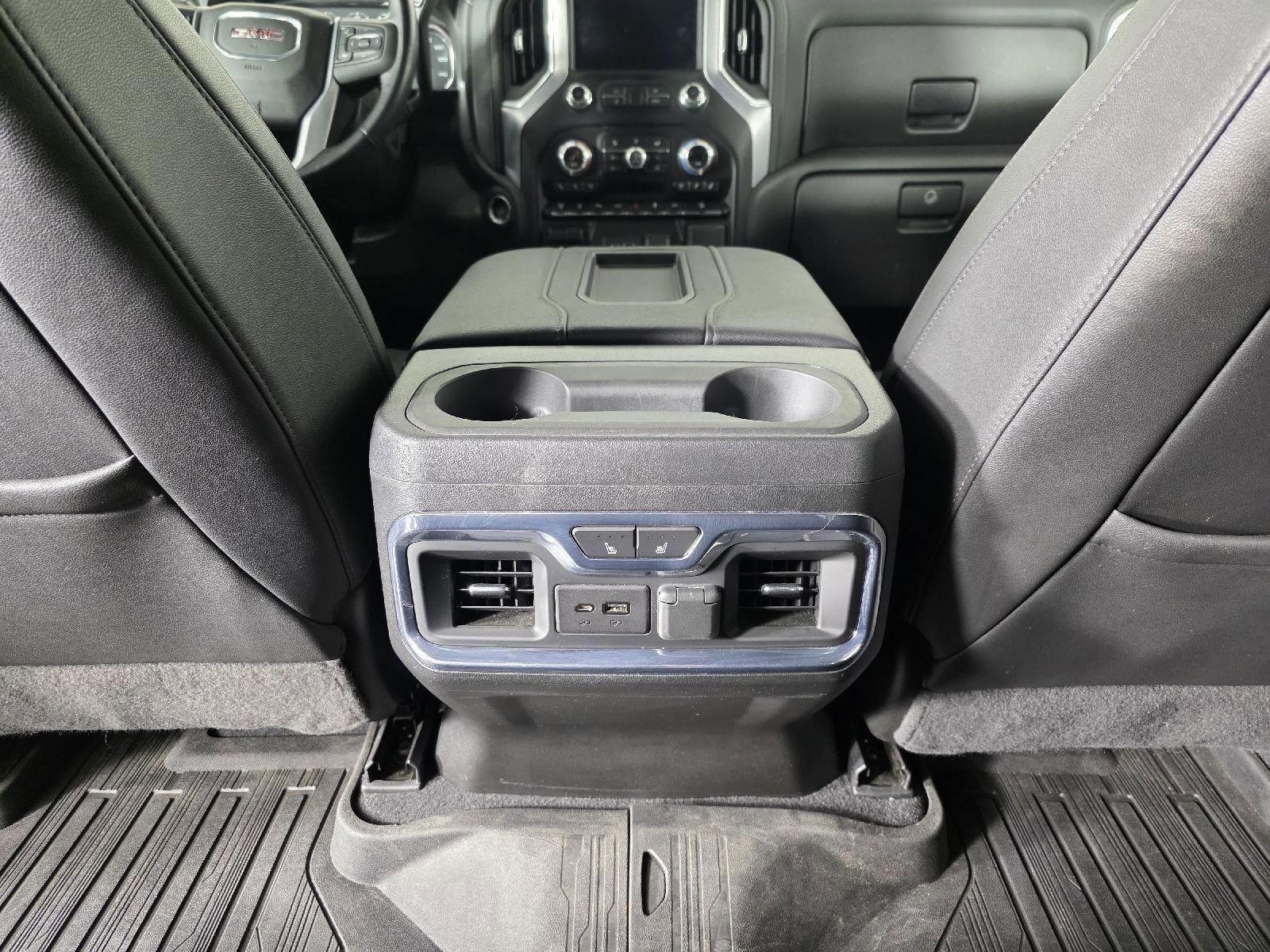 Used 2021 GMC Sierra 3500 SLT w/ SLT Preferred Package AWD/4WD image 17