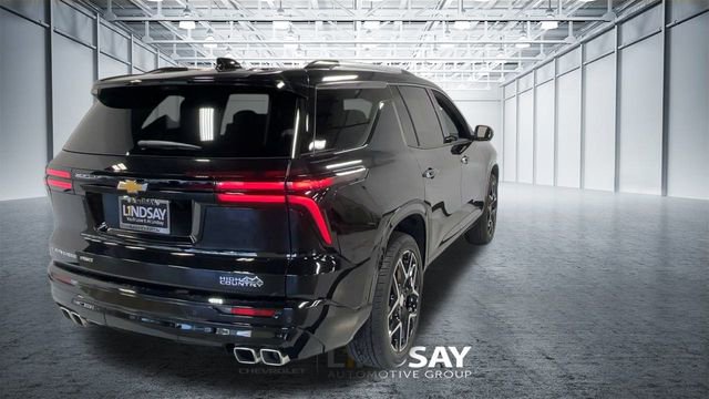 Used 2025 Chevrolet Traverse High Country image 9