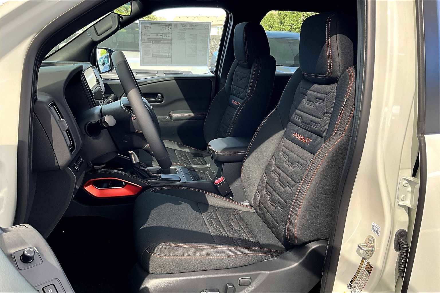 New 2026 Nissan Frontier Pro-X image 15