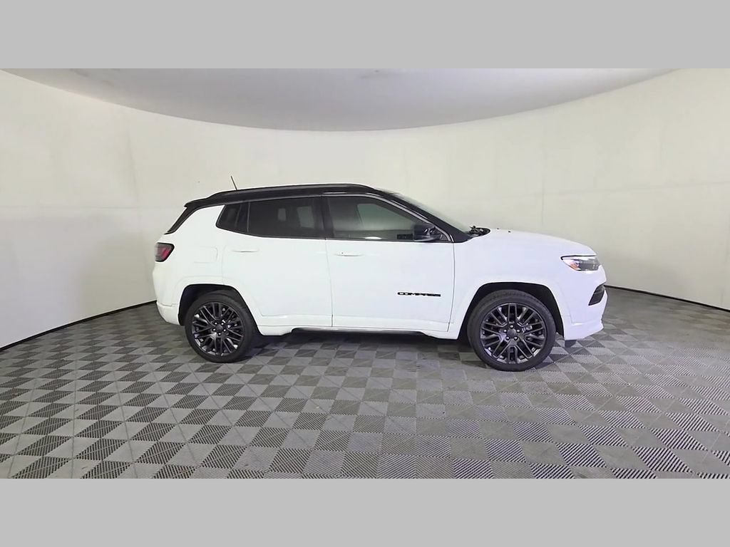 Used 2022 Jeep Compass High Altitude AWD/4WD image 36