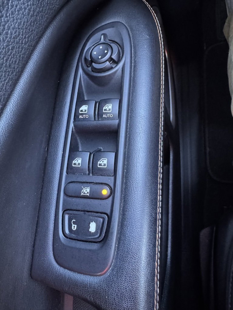 Used 2018 Jeep Compass Sport w/ Tech Group image 24