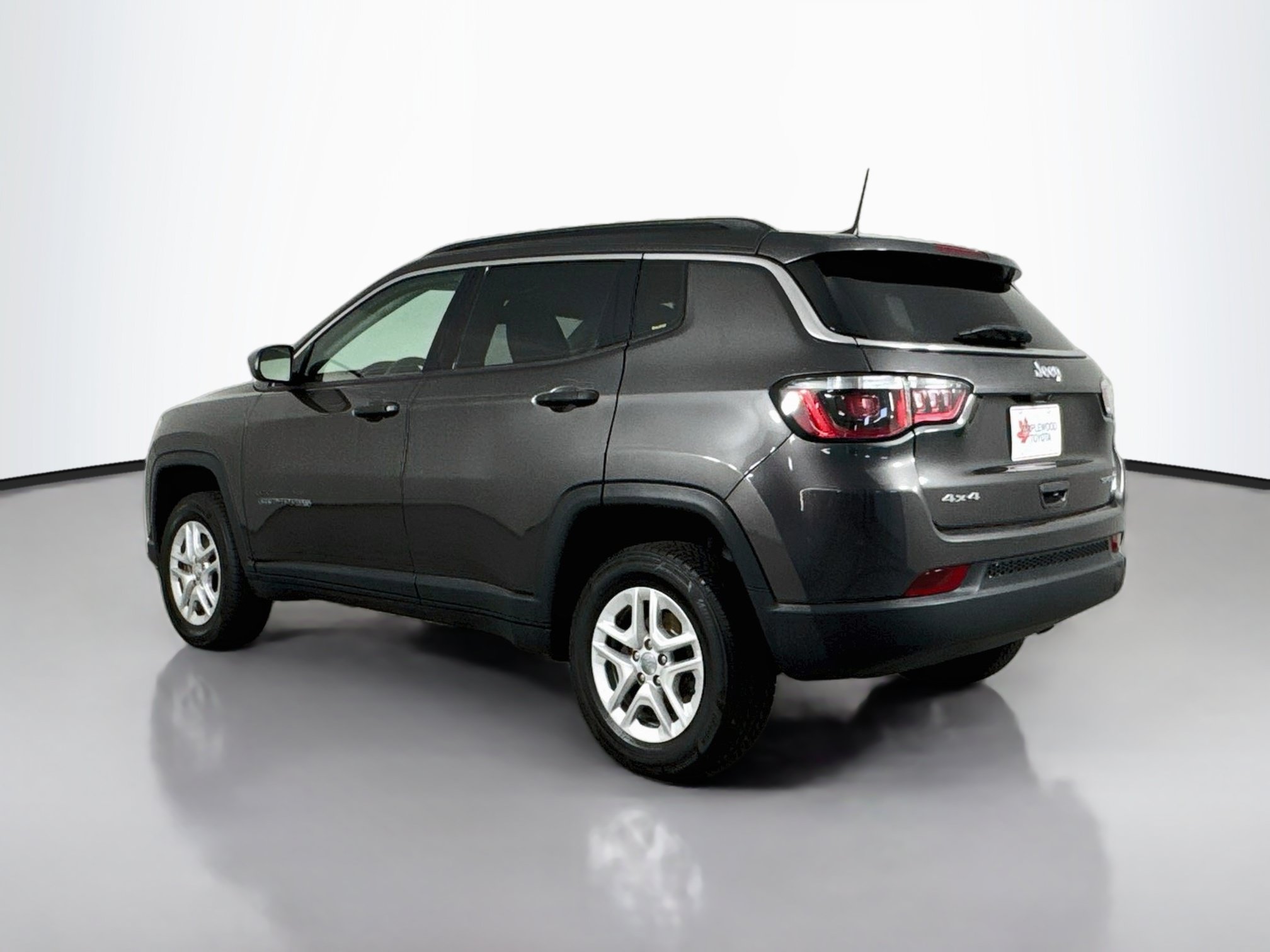 Used 2019 Jeep Compass Sport AWD/4WD image 5