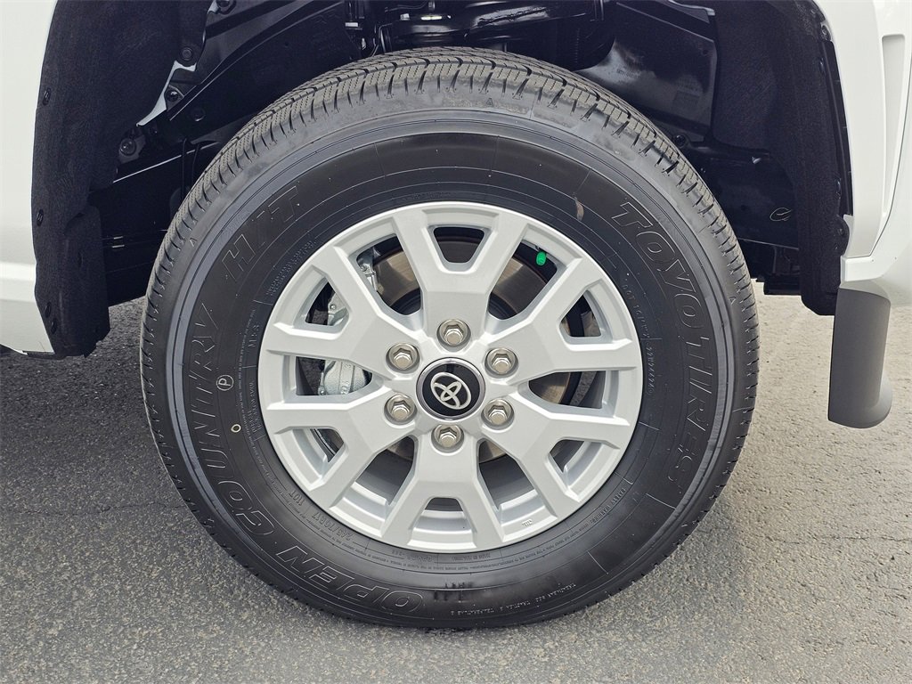 Used 2025 Toyota Tacoma SR5 image 8