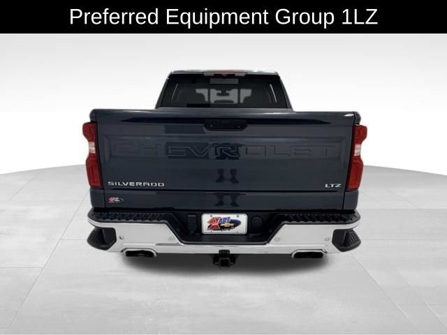 Certified 2021 Chevrolet Silverado 1500 LTZ w/ LTZ Premium Package AWD/4WD image 4