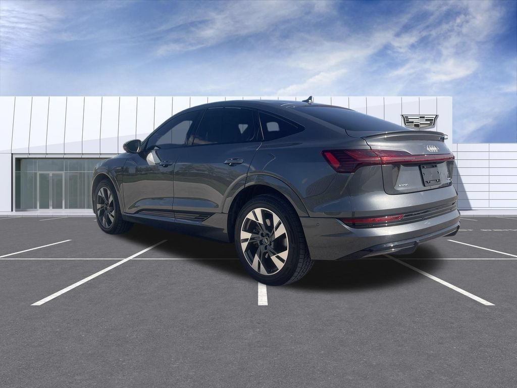 Used 2022 Audi e-tron Premium AWD/4WD image 6