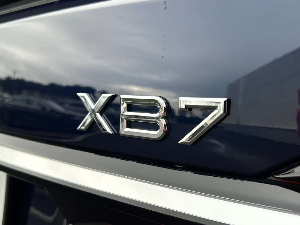 Used 2025 BMW ALPINA XB7 AWD/4WD image 33