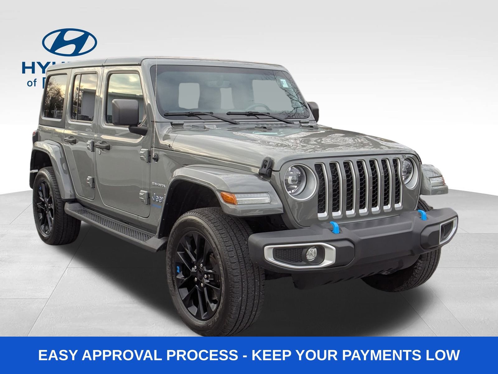 Used 2023 Jeep Wrangler Unlimited Sahara w/ Cold Weather Group image 10