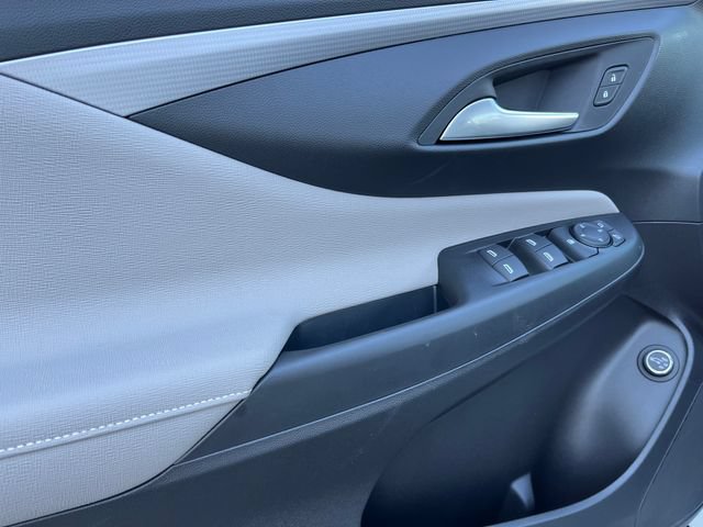 New 2026 Buick Envista Avenir FWD image 8