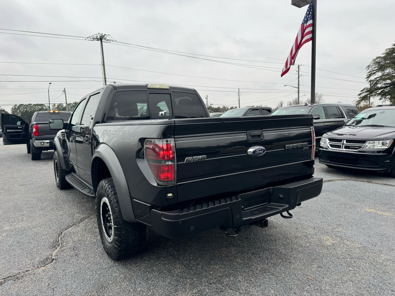 Used 2014 Ford F150 Raptor w/ Equipment Group 801A Luxury image 4