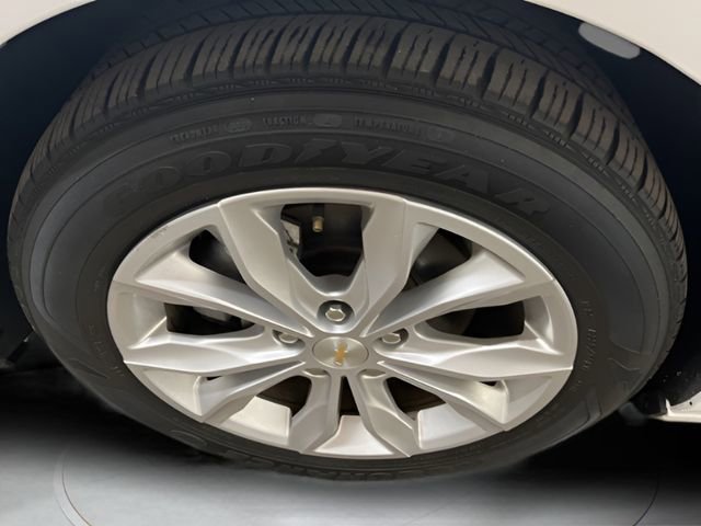 Used 2024 Chevrolet Malibu LT FWD image 10