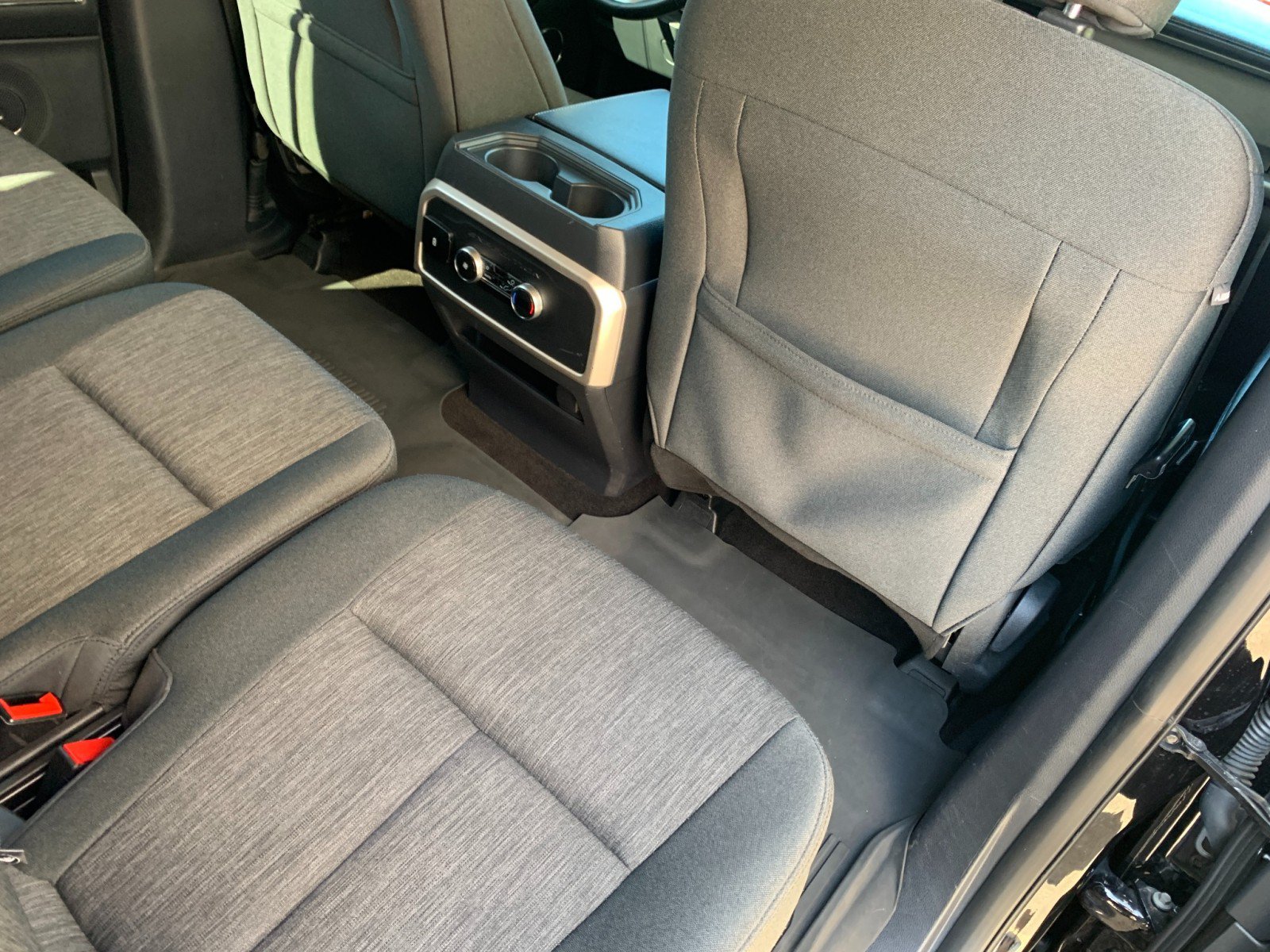 Used 2023 Ford Expedition XLT AWD/4WD image 37