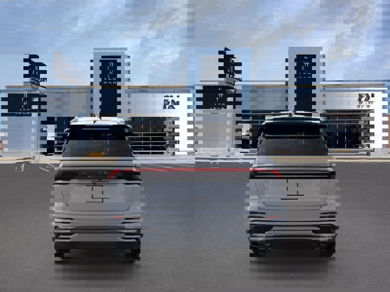 New 2026 Lincoln Nautilus Reserve w/ Jet Appearance Package image 5