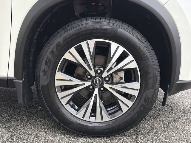 Certified 2023 Nissan Rogue SV w/ SV Premium B Package AWD/4WD image 13