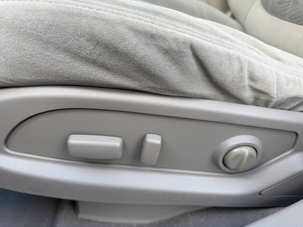 Used 2015 Buick Enclave Convenience FWD image 34
