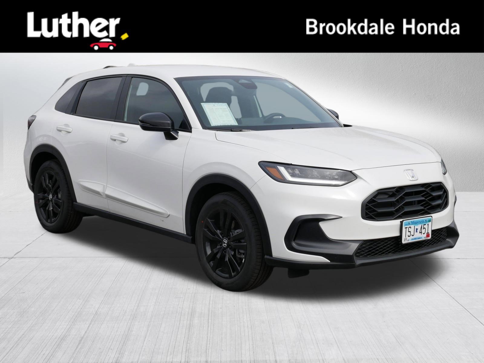 Certified 2026 Honda HR-V Sport image 1