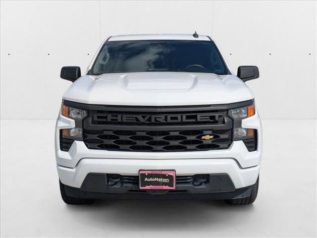 Used 2024 Chevrolet Silverado 1500 Custom image 2